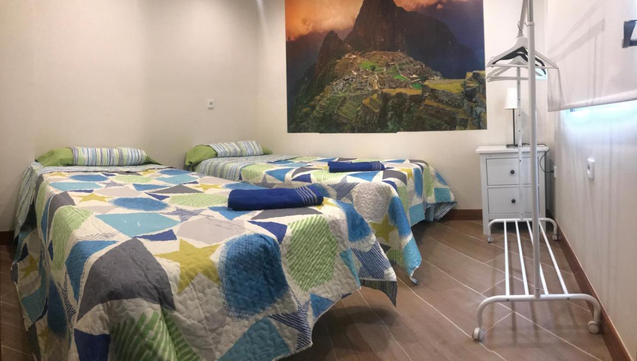 Ferienwohnung Piso Enorme Centrico Para Grupos Gijón Exterior foto