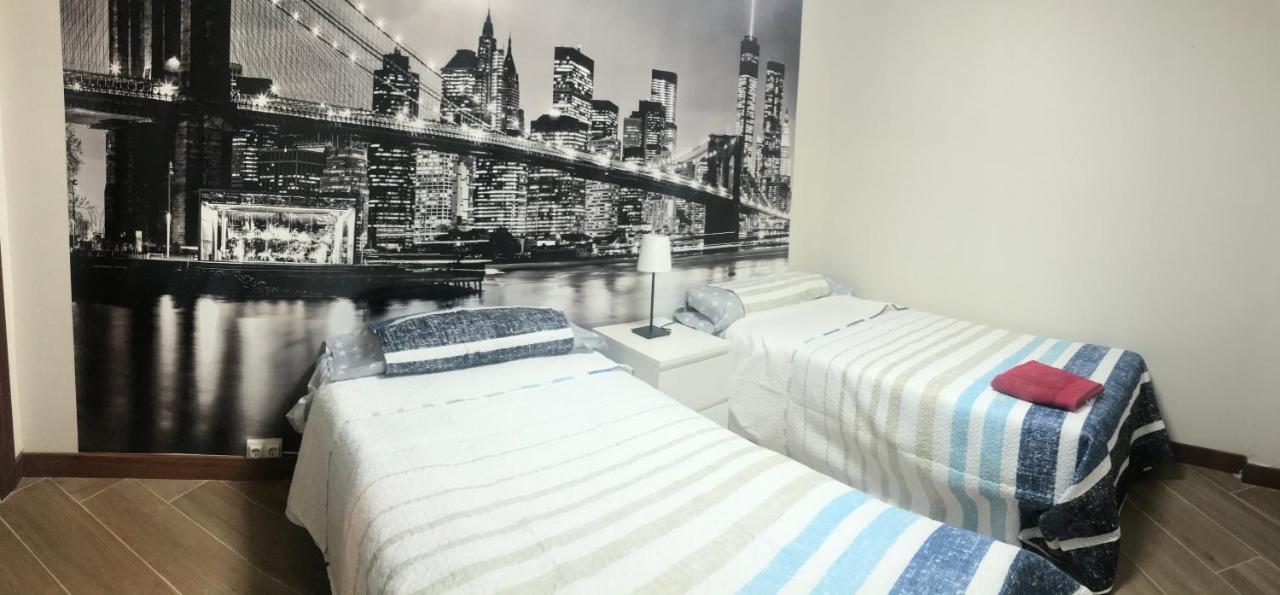 Ferienwohnung Piso Enorme Centrico Para Grupos Gijón Exterior foto